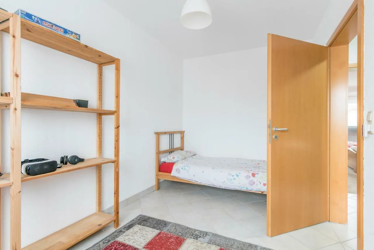 Private Rooms Hannover 0*,  Germania